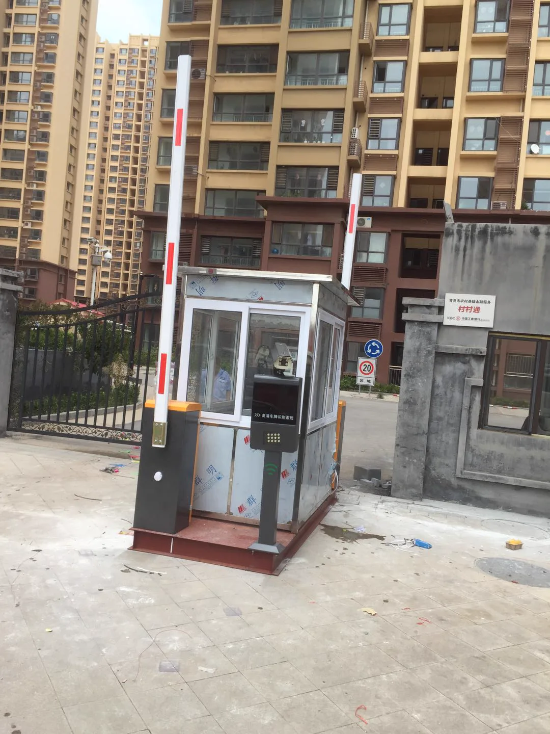 科信通门禁与车辆通行真实工程现场